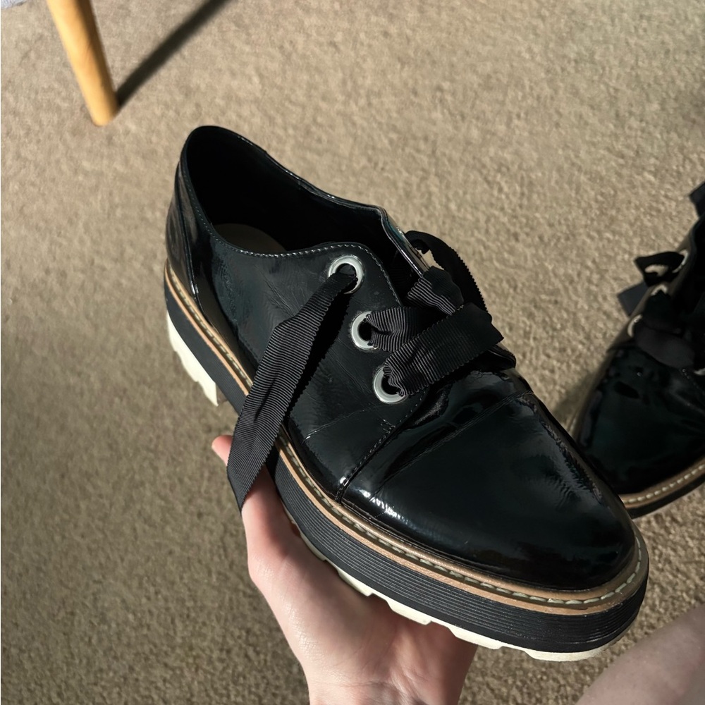 ALDO Women’s Black Patent Leather Lace Up Platform Shoes Size 8 - Picture 3 of 7